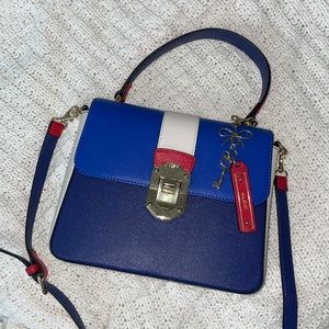 Aldo Purse